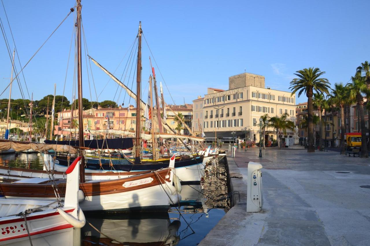 Hotel Restaurant De La Tour Sanary-sur-Mer Luaran gambar